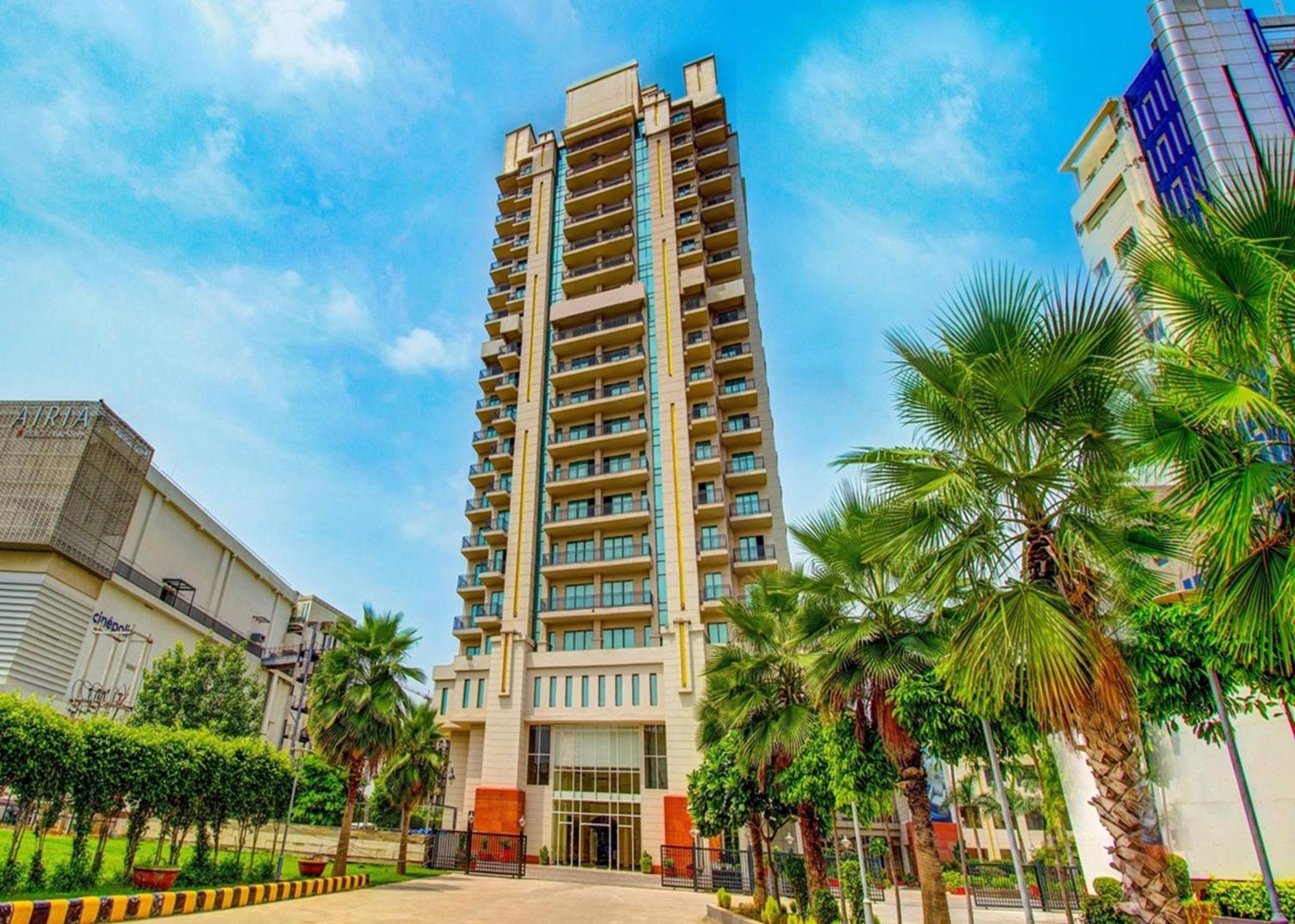 Rhythm Gurugram Hotel & Suites, Sohna Road Gurgaon Exterior foto