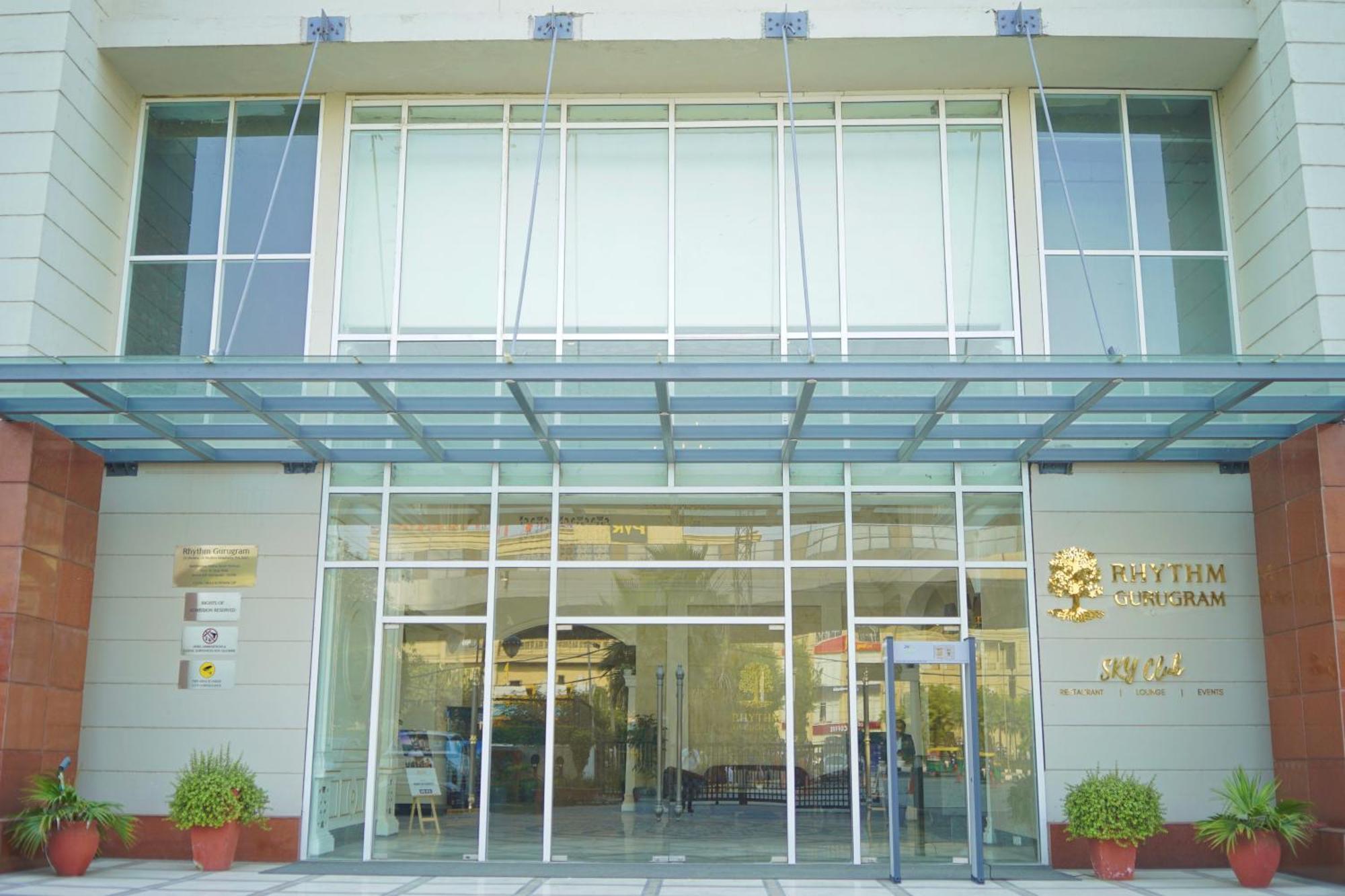 Rhythm Gurugram Hotel & Suites, Sohna Road Gurgaon Exterior foto