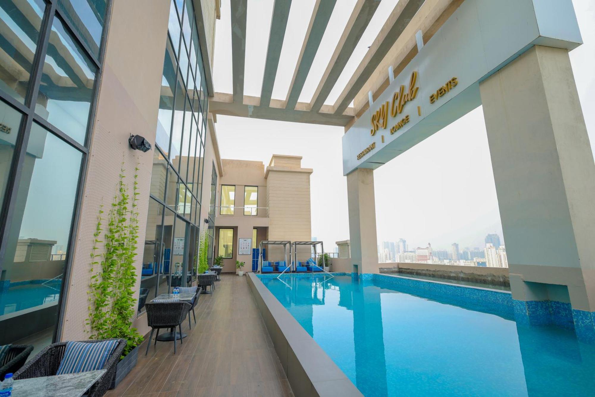 Rhythm Gurugram Hotel & Suites, Sohna Road Gurgaon Exterior foto
